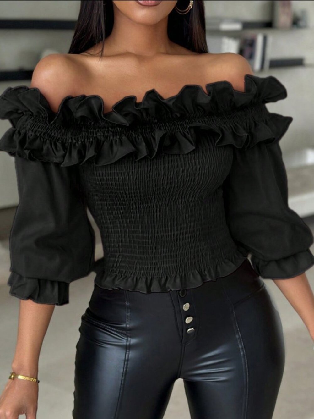 Black Casual Women's Ruffle Decor Off-Shoulder Cropped Top - Picture 4 of 6